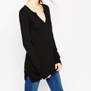 NWT ASOS Tunic Sweater with V-Neck in Black