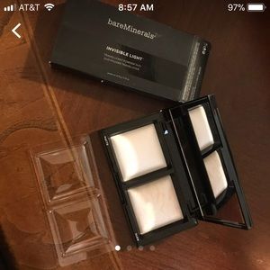 BareMinerals  translucent / Illuminator powder