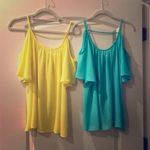 Exposed Shoulder and Back Shirt Bundle Size L