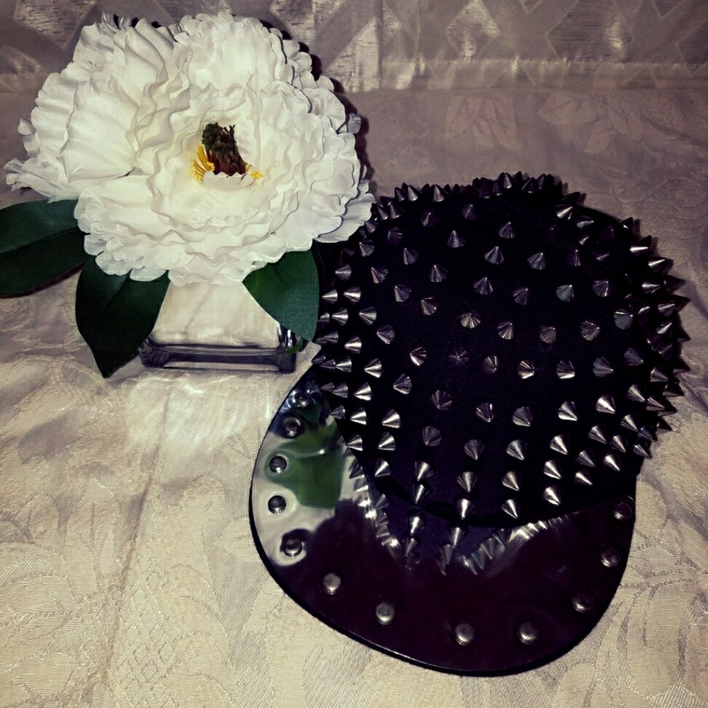 Spiked hat