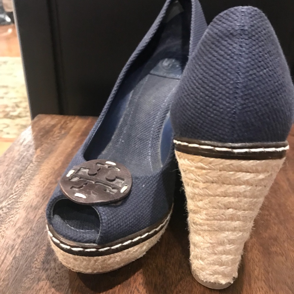 Tory Burch wedges size 11