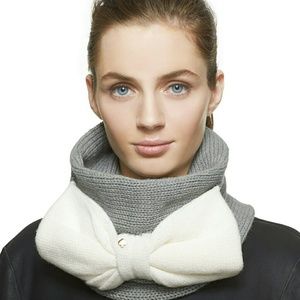 Sale!!!Kate Spade grey bow infinity  scarf