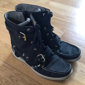 Sperry boots