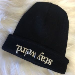 NWOT Brandy Melville Beanie