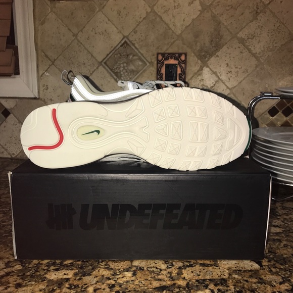 Nike Airmax 97 OG Undefeated White - Picture 3 of 7