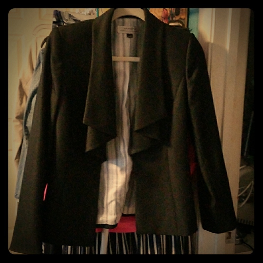 Size 4 Tahari Blazer worn once