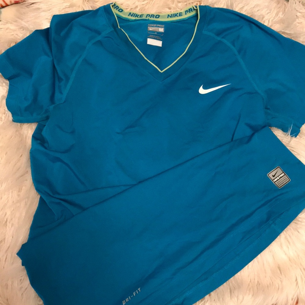 NWOT Nike Pro short sleeve shirt!