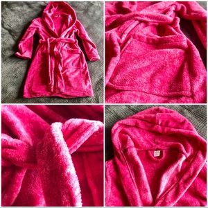 SALE!! Soft Hooded Pink Bathrobe with Pockets, S/M