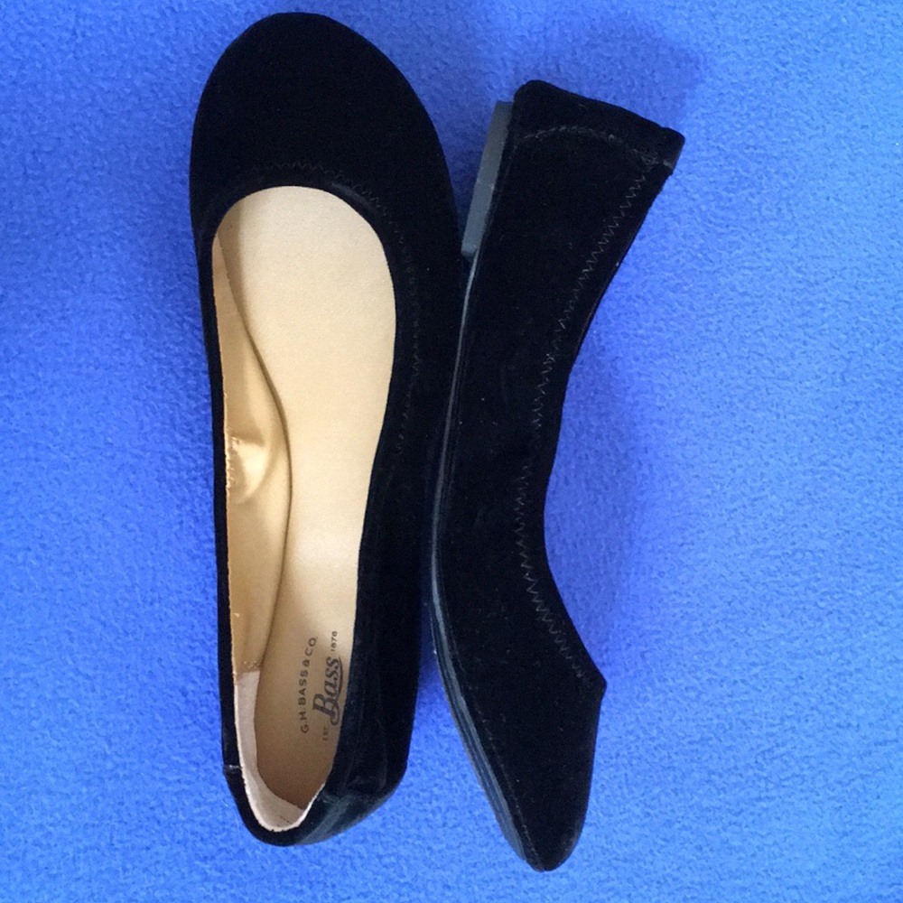 Ballet flats
