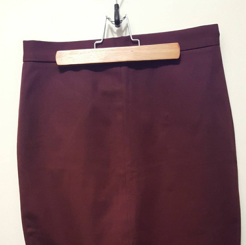 BR Burgundy Pencil Skirt