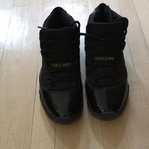 Authentic Jordan Gamma blue 11s
