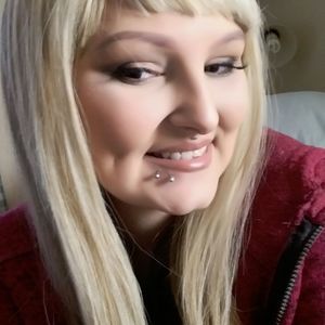 Meet your Posher, Raven