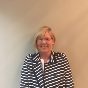 Meet your Posher, Eva