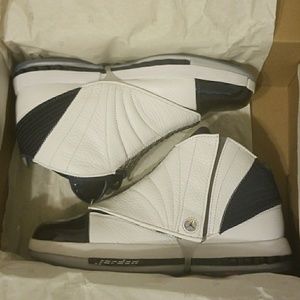 Jordan 16 midnight navy