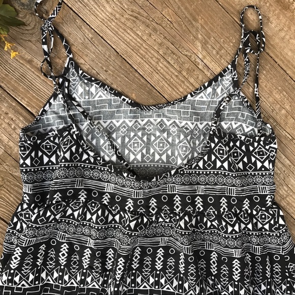 Tribal Print Dress - Picture 3 of 8