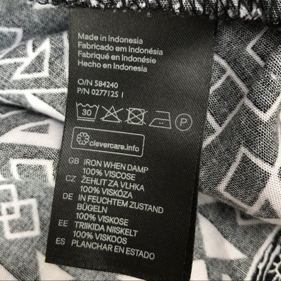 Tribal Print Dress - Picture 5 of 8