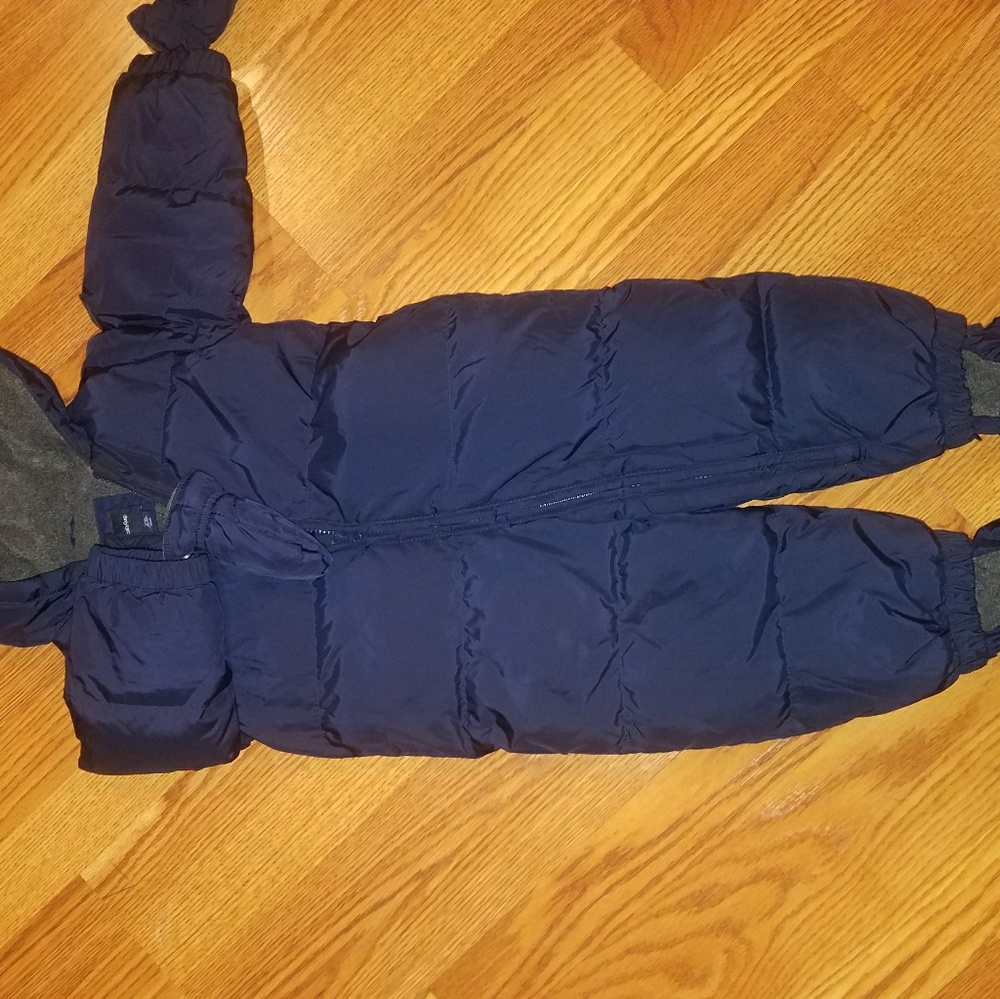 New without tags Gap snowsuit