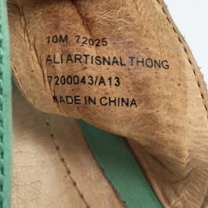 Frye Shoes - Frye Ali Artisinal Thong Sandal 10 Exposed Stitch Frye Shoes - Frye Ali Artisinal Thong Sandal 10 Exposed Stitch