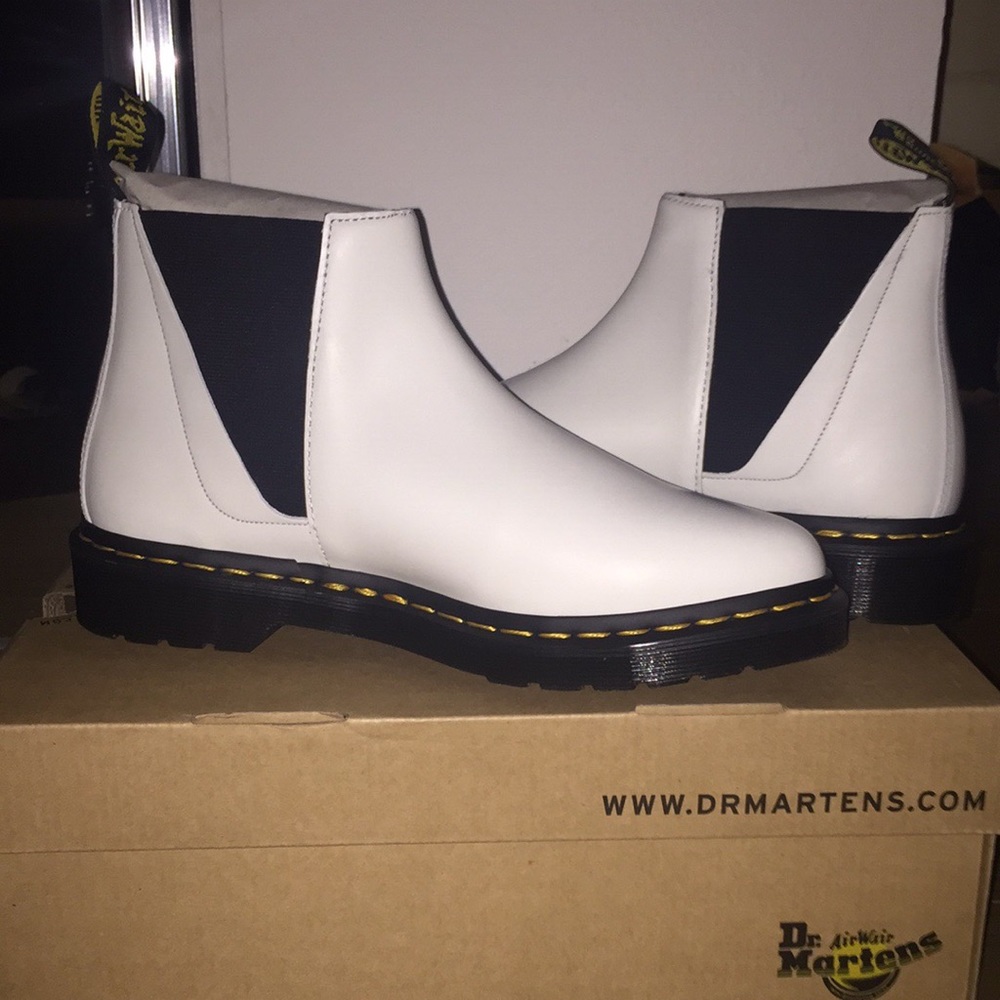 Bianca Smooth white Doc Martens