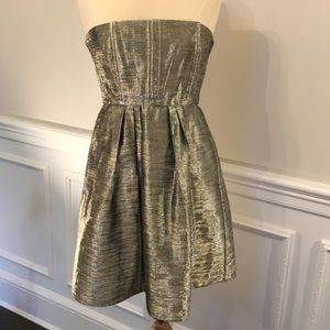 NWOT Alice And Olivia Gold Metallic Cocktail Dress