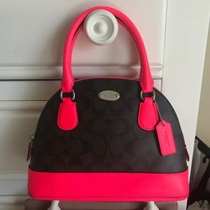 Coach clutch handbag with removable straps!