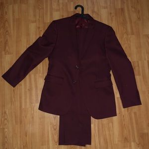 Full suit (jacket and pants)