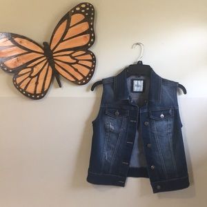 Jean casual vest — perfect for fall/winter!