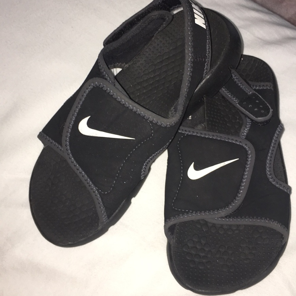 Boys Nike Sandals