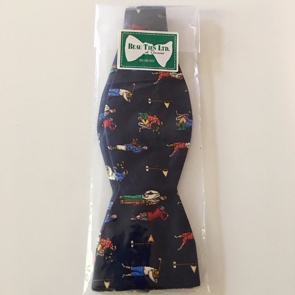 NWT !00% Silk Golf Bow Tie by Beau Ties Ltd.