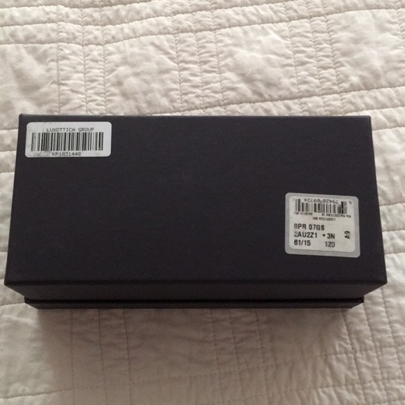 Prada box - Picture 3 of 3