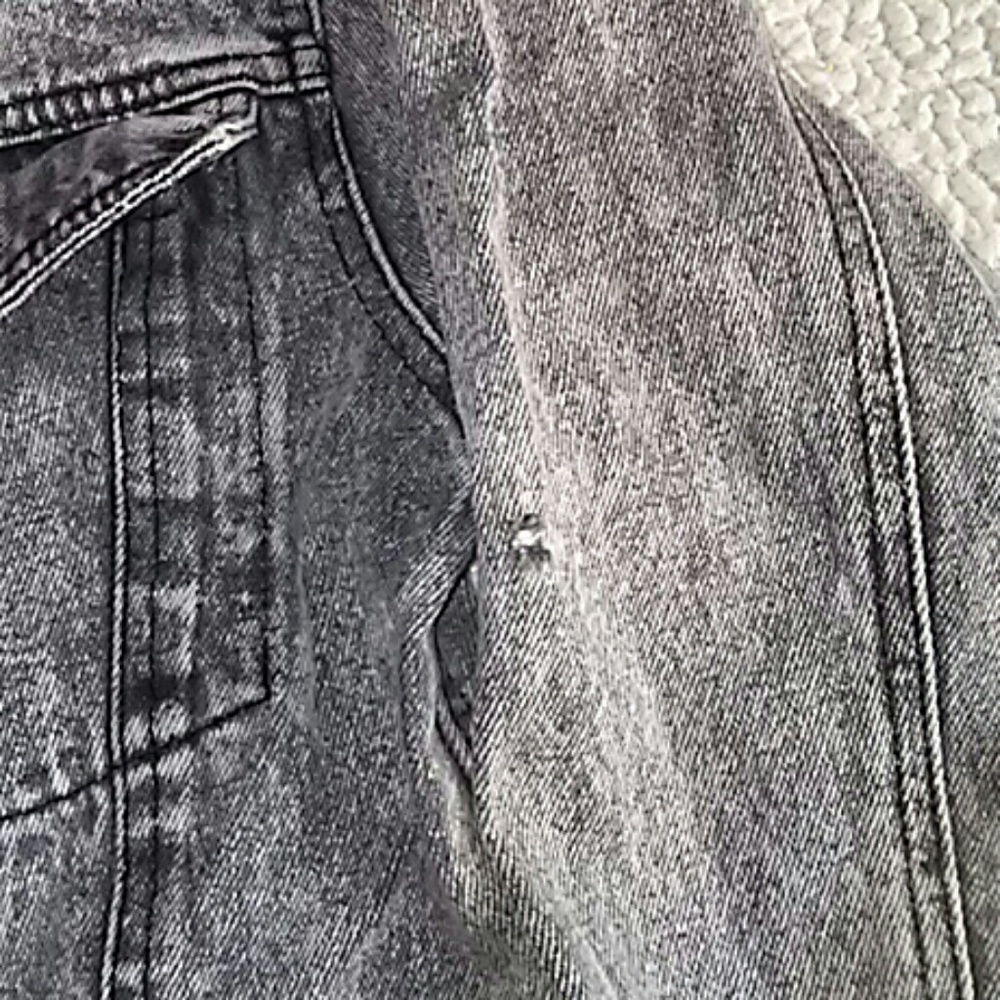 Jacket - Picture 2 of 3