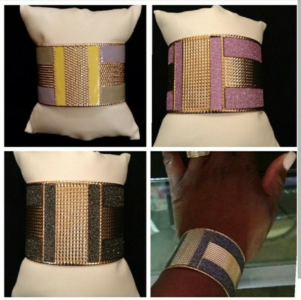 Arm Cuff - Picture 2 of 2