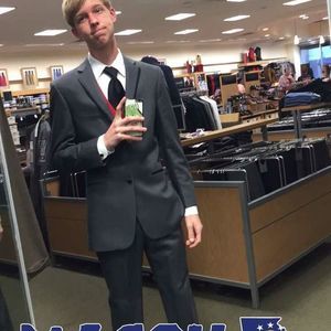 Meet your Posher, Justin