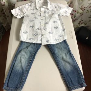 Boys jean and top set. Crazy 8. Size 3t