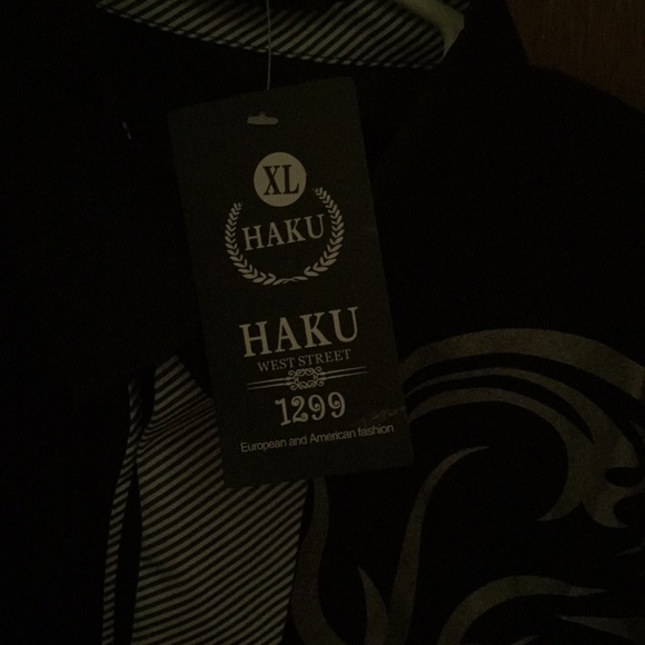 Black collared shirt - Picture 3 of 3