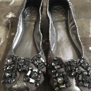 Like New Tory Burch embellished flats size 6.5