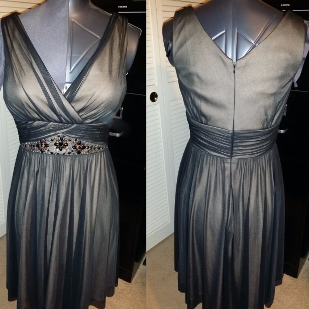 Jessica Howard formal size 8