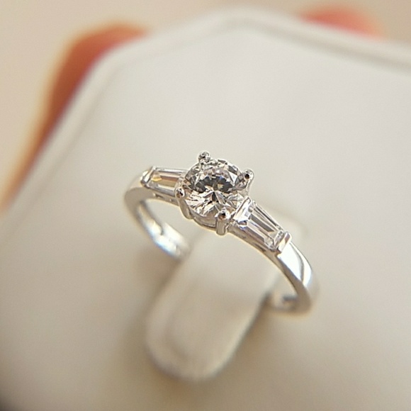 Side stone ring 0.40ct 14K white gold GIA certificate 14k Solid White Gold Engagement 0.40ct center ston