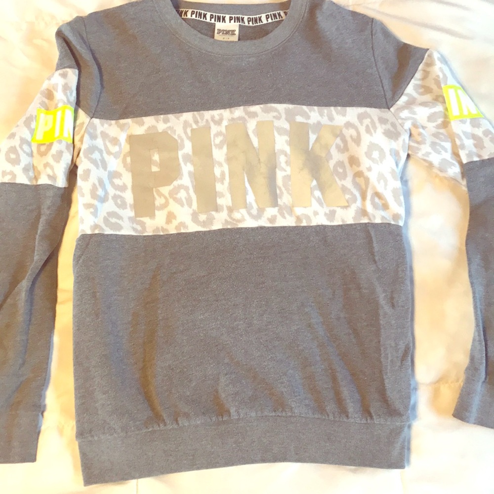 VS PINK Sweatshirt
