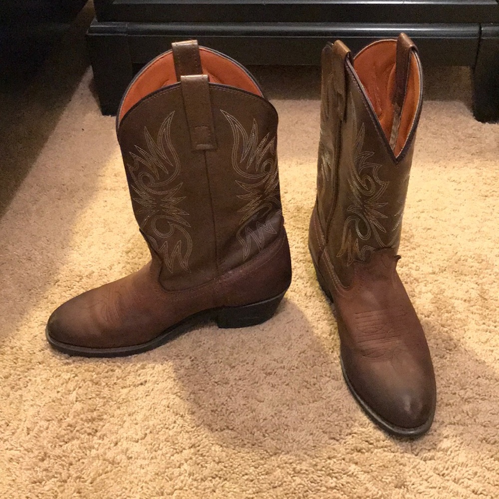 Awesome cleaned up boots