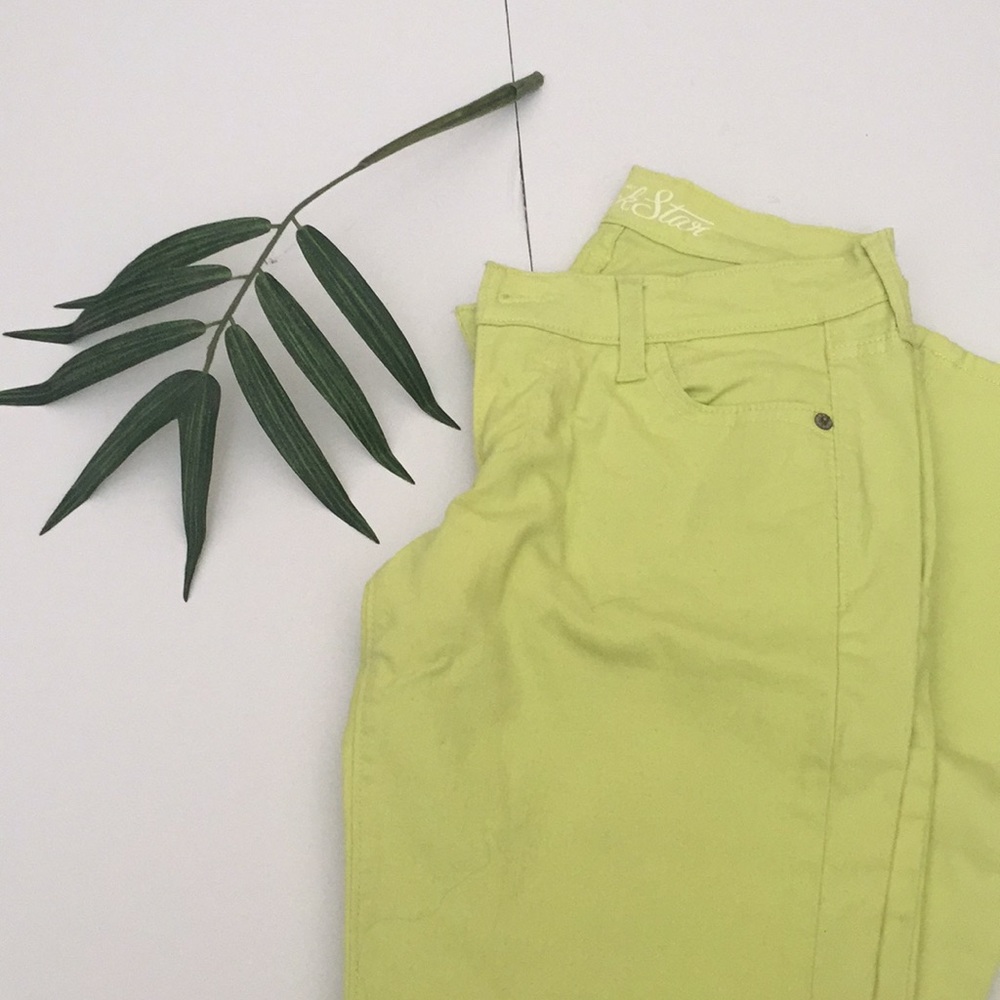 New old navy "rockstar" lime yellow jeans