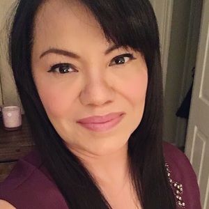 Meet your Posher, Edith