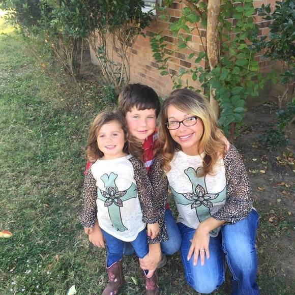 Meet your Posher, Ladonna - Picture 1 of 1