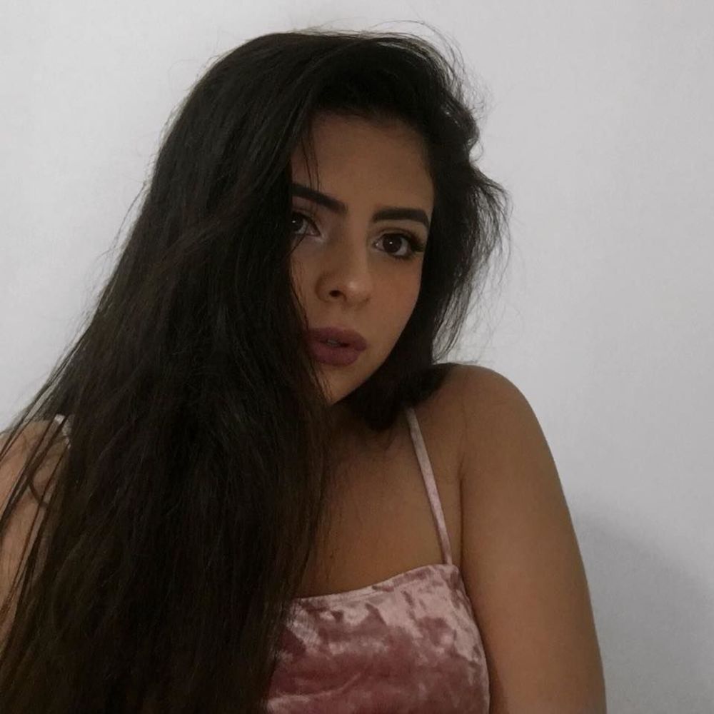 Meet your Posher, Fernanda