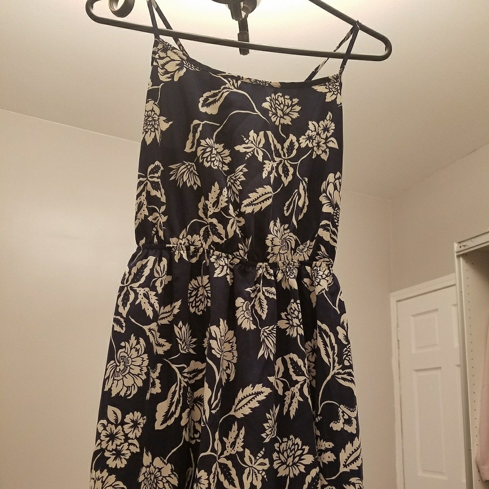 Women's Navy Sleevess Summer Dress -firm