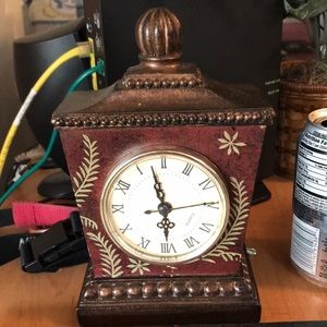 A vintage looking clock