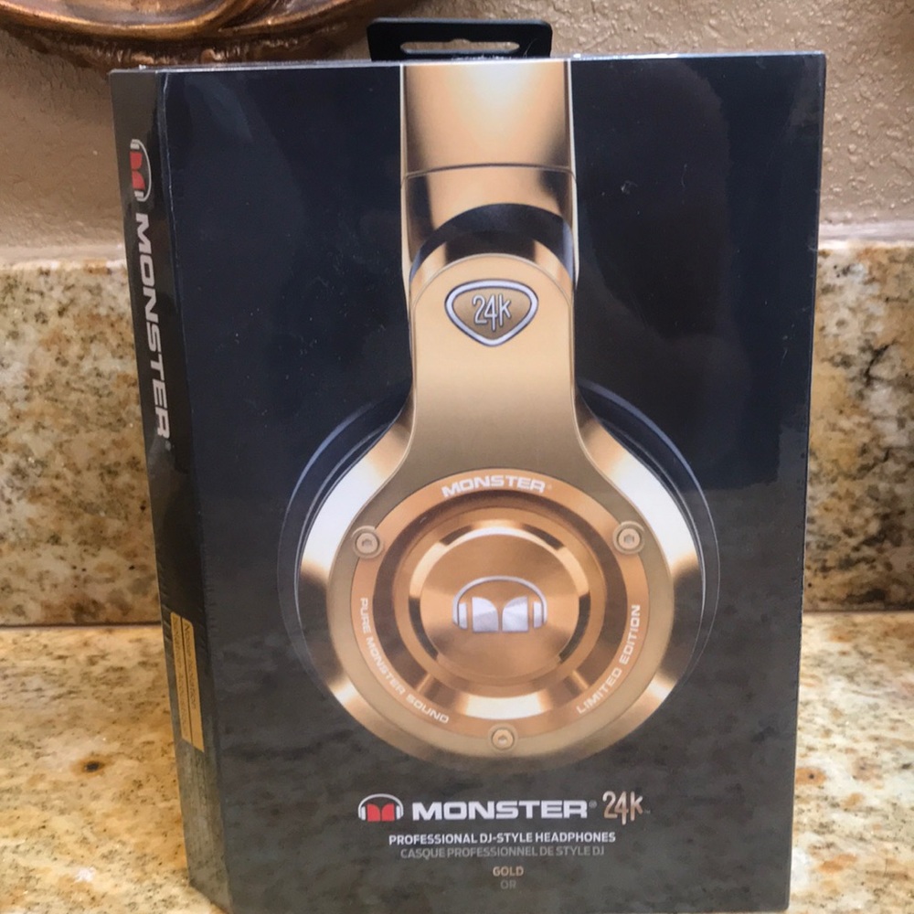 Monster DJ Style Headphones