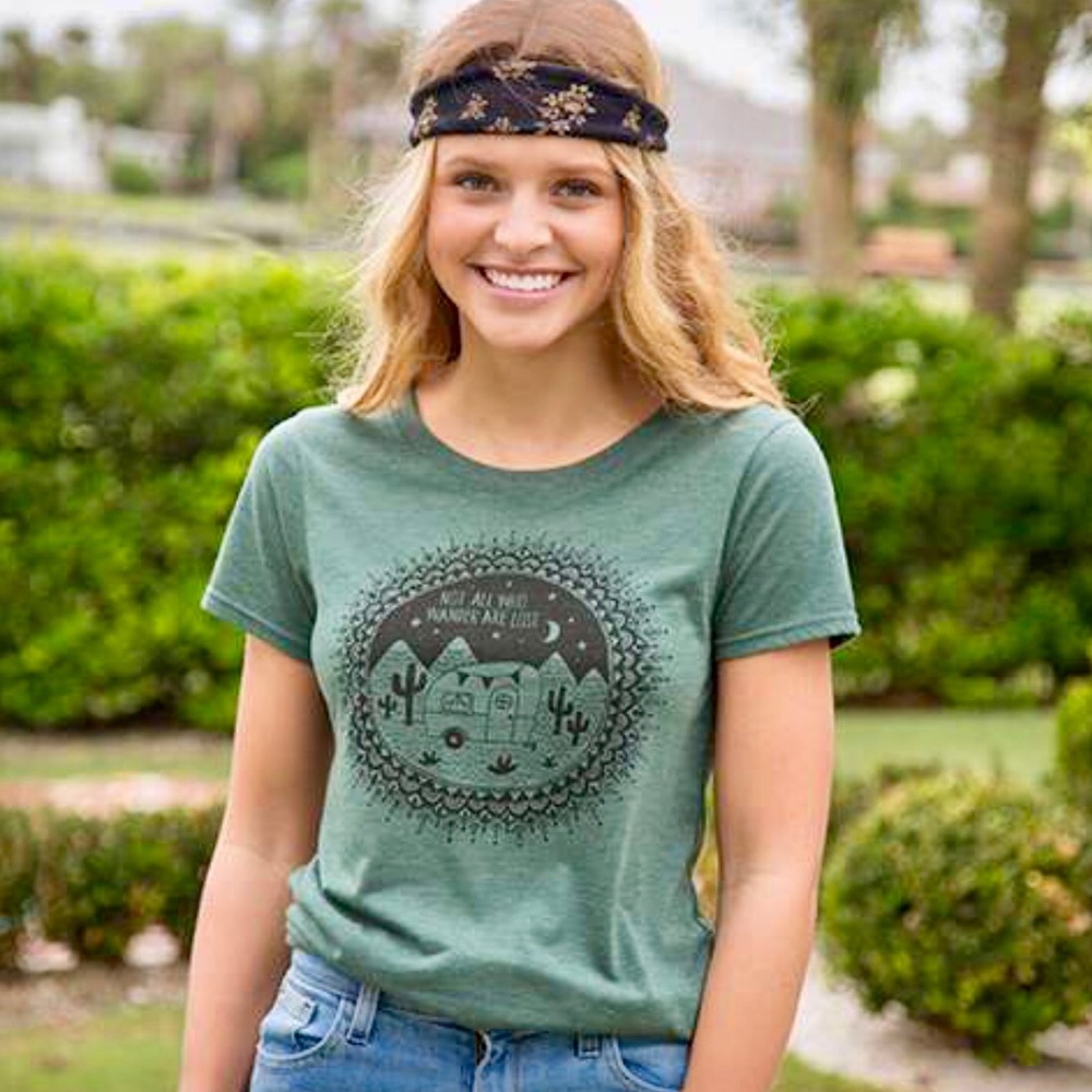 “Not All That Wander Are Lost” Tee Shirt NWOT