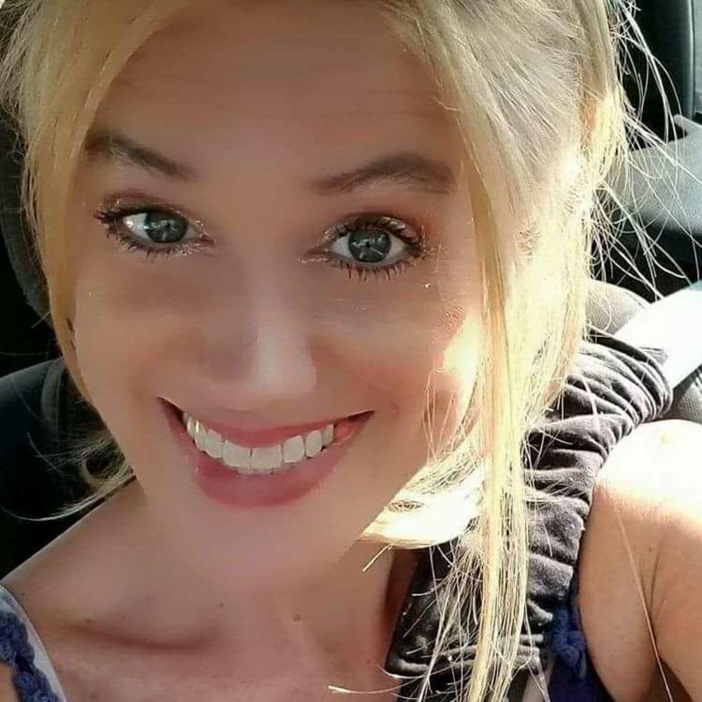 Meet your Posher, Annie