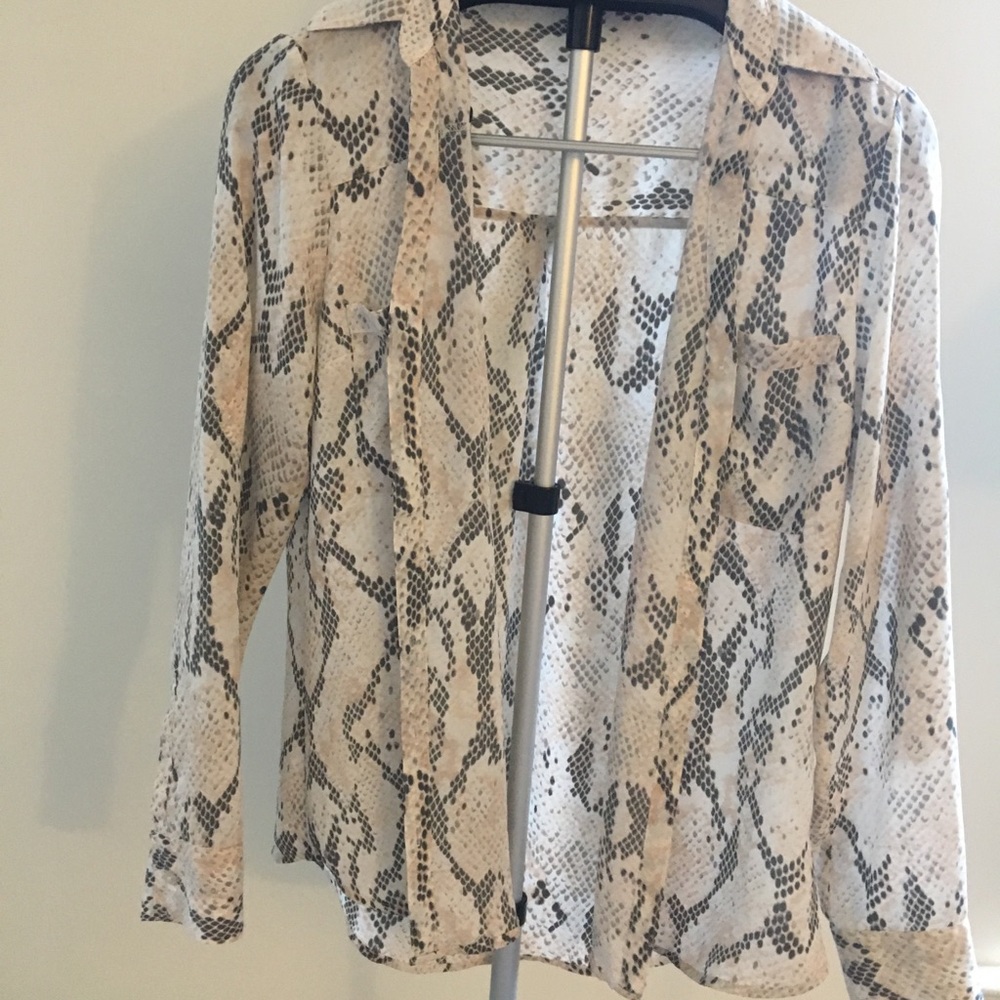 Express portofino Blouse size M